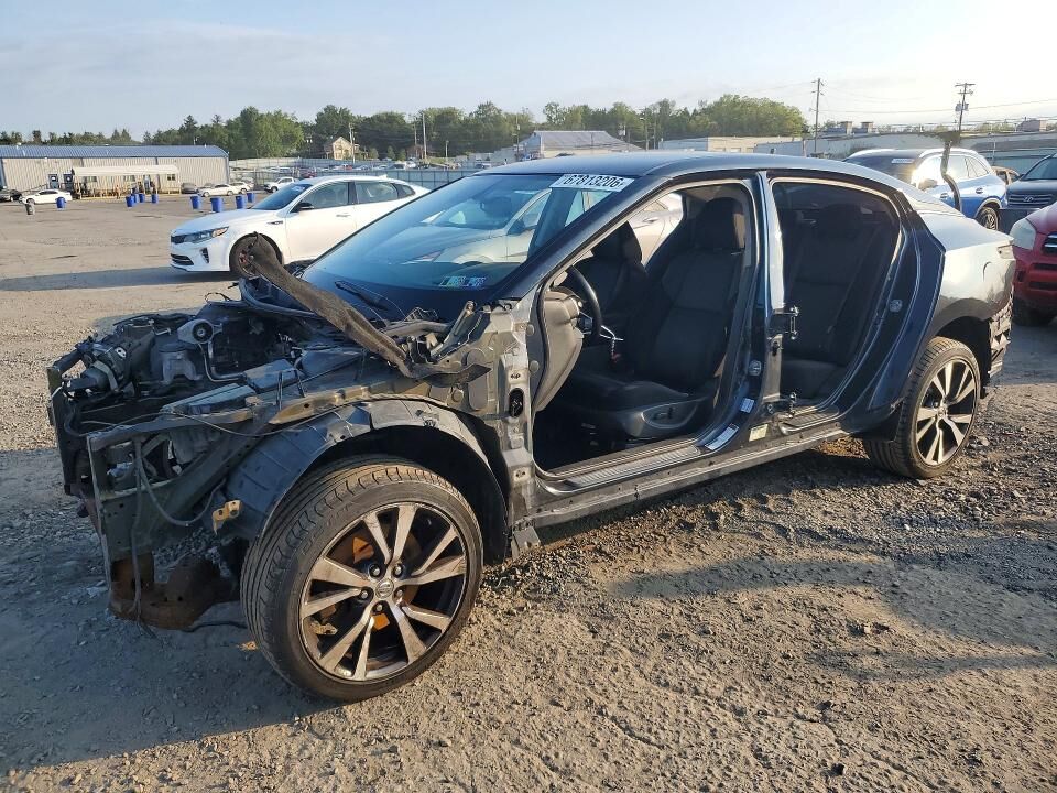 2016 NISSAN Maxima