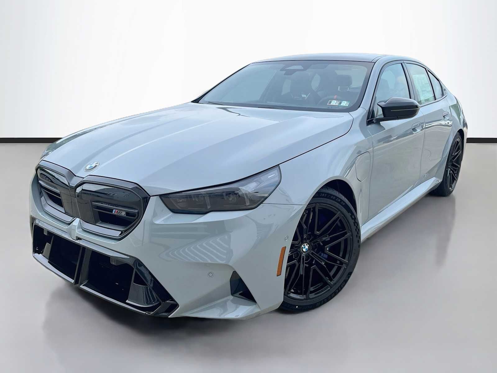 2027 BMW M5
