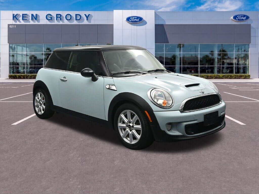 2013 MINI Hardtop