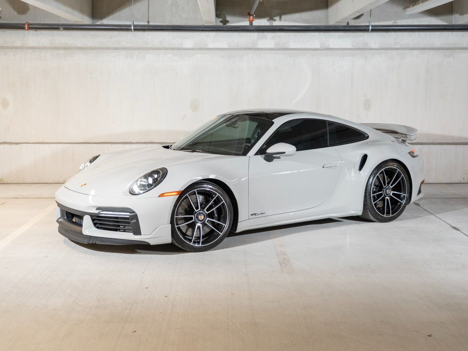 2025 PORSCHE 911