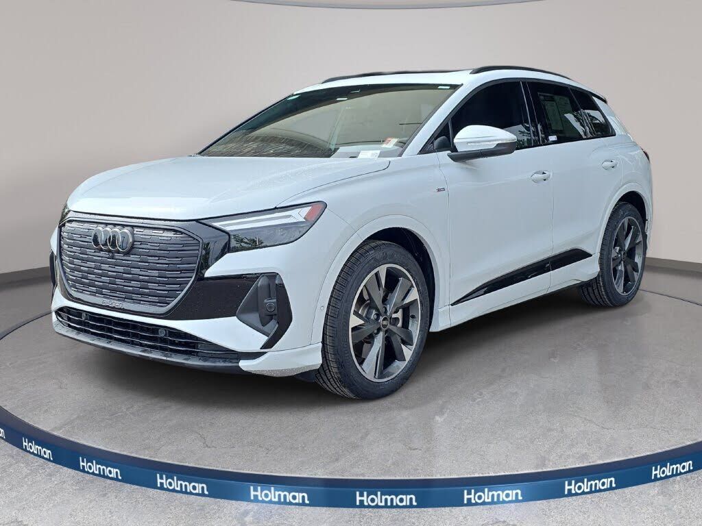 2024 AUDI Q4