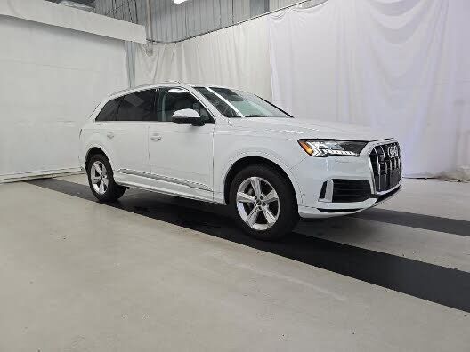 2023 AUDI Q7