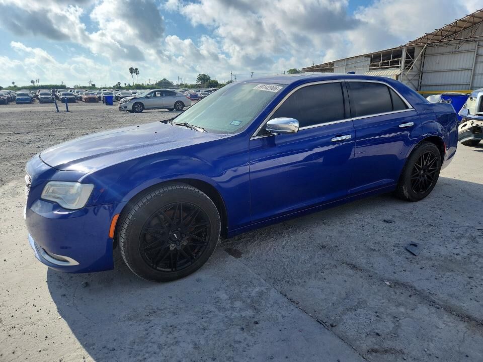 2019 CHRYSLER 300