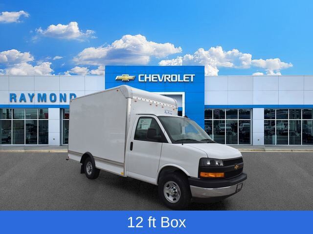 2026 CHEVROLET Express