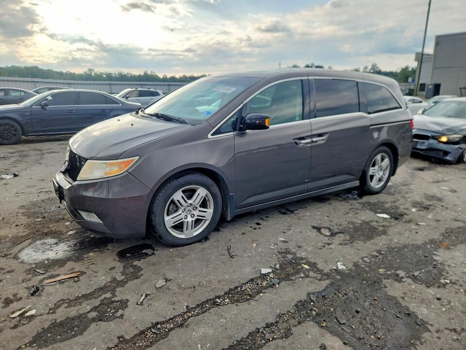 2012 HONDA Odyssey