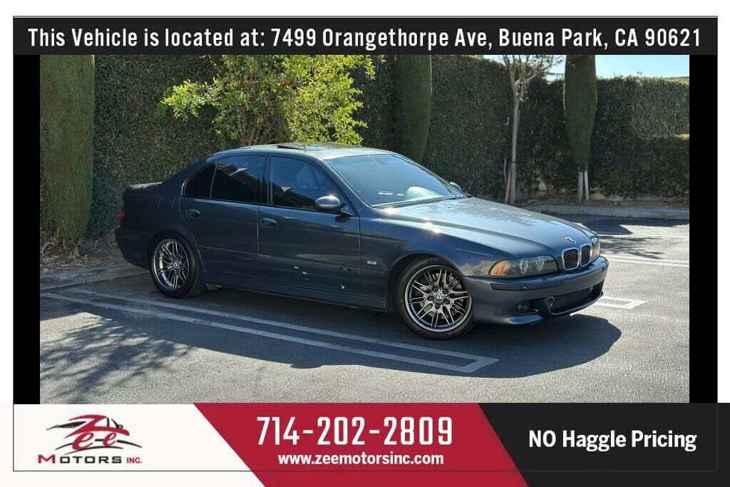 2001 BMW M5