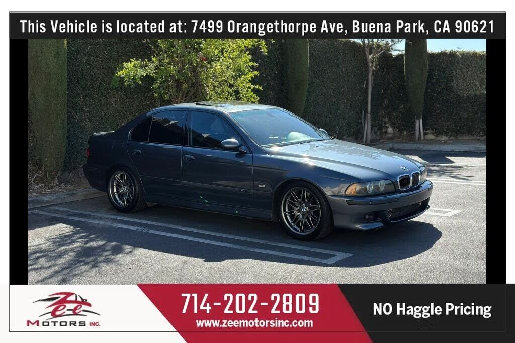 2001 BMW M5