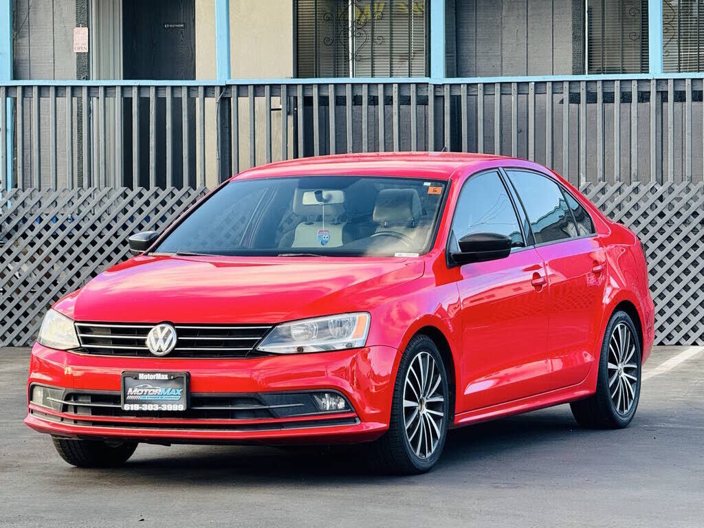 2016 VOLKSWAGEN Jetta