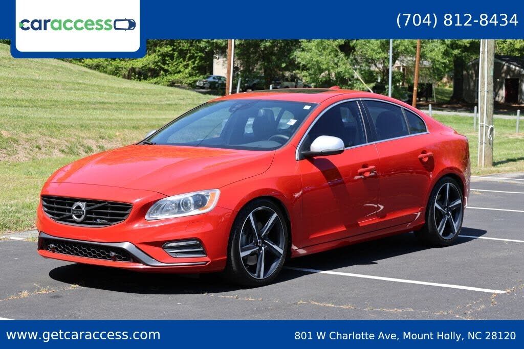 2015 VOLVO S60
