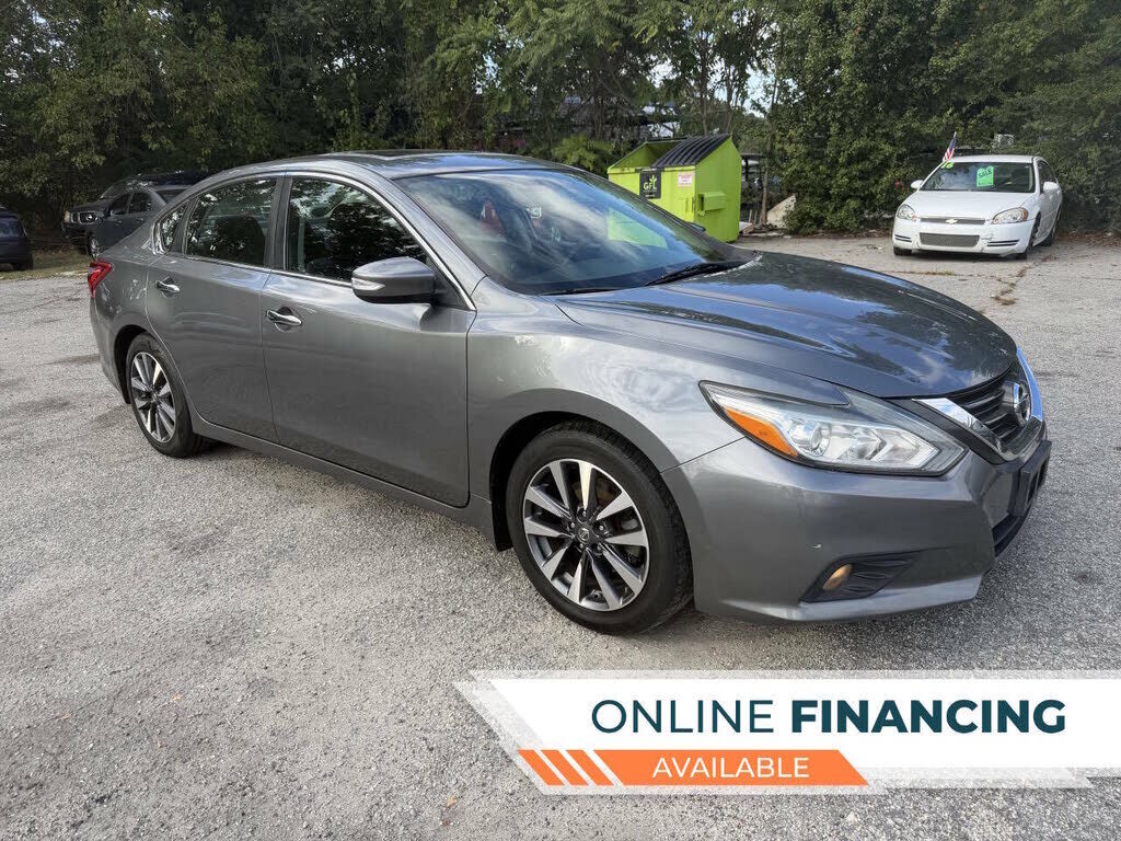 2017 NISSAN Altima