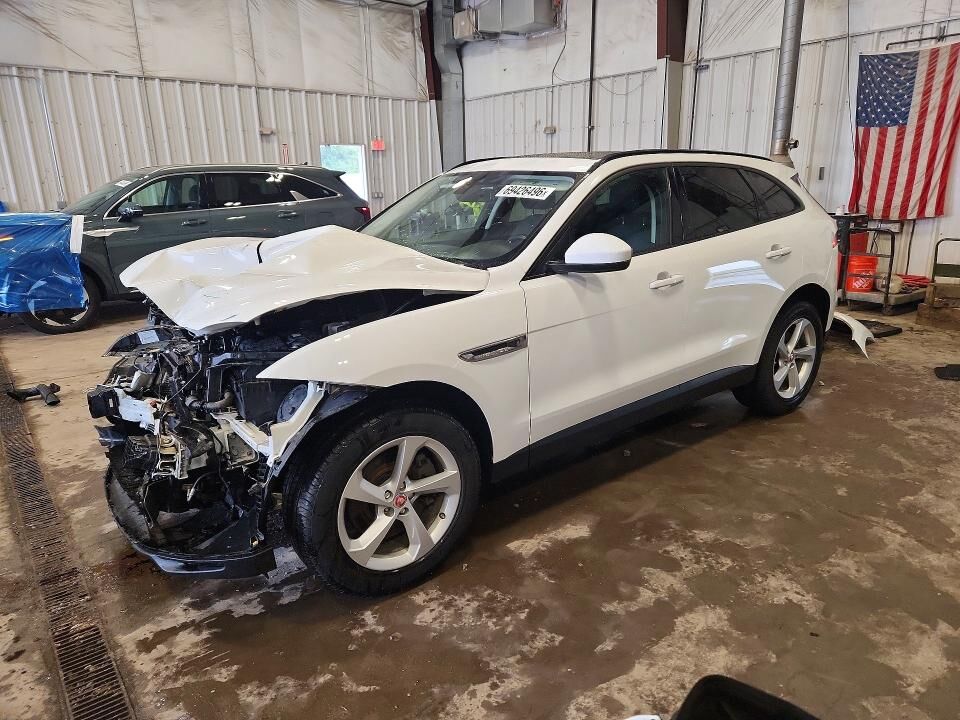 2018 JAGUAR F-Pace
