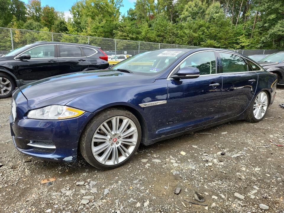 2015 JAGUAR XJ