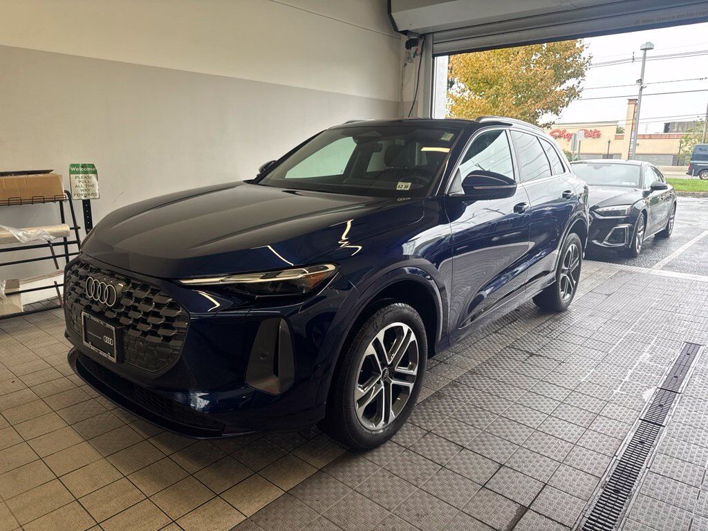 2025 AUDI Q5