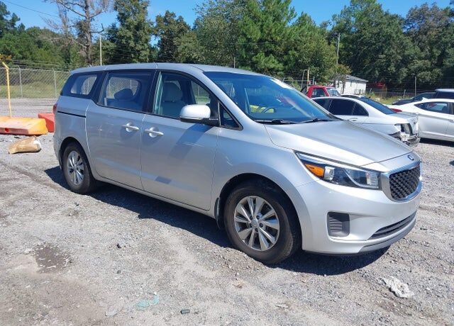 2017 KIA Sedona