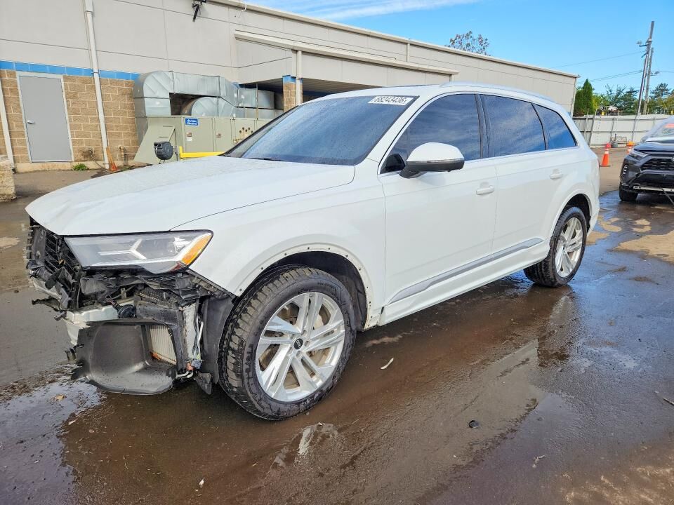 2022 AUDI Q7