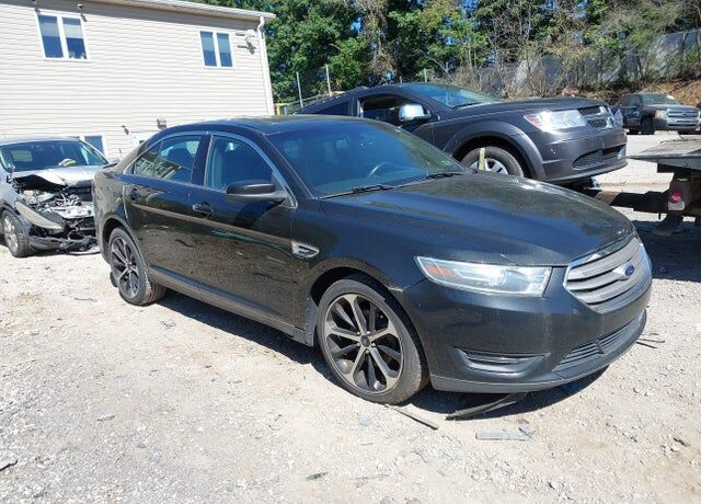 2014 FORD Taurus