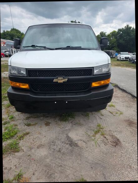 2018 CHEVROLET Express