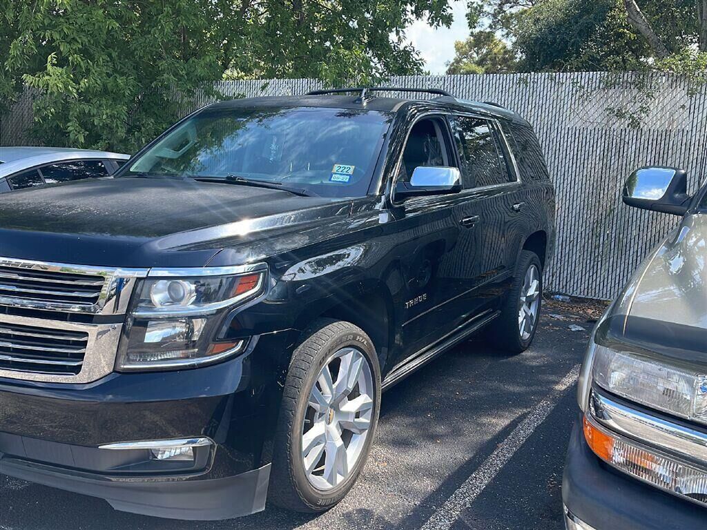 2017 CHEVROLET Tahoe