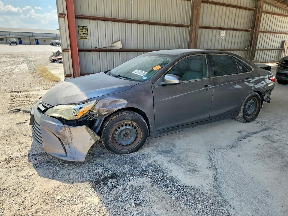 2016 TOYOTA Camry