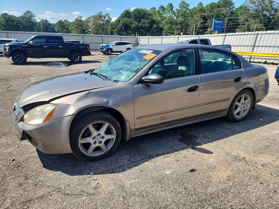 2004 NISSAN Altima