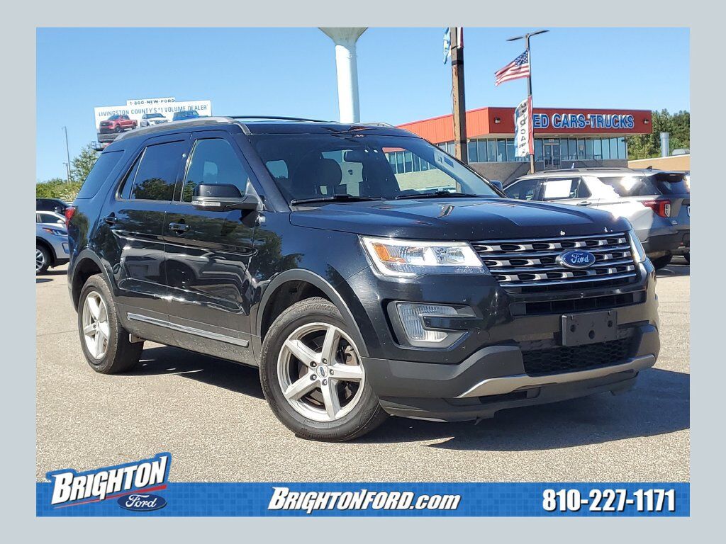 2017 FORD Explorer