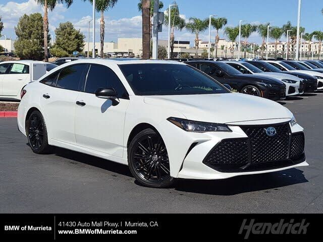 2022 TOYOTA Avalon