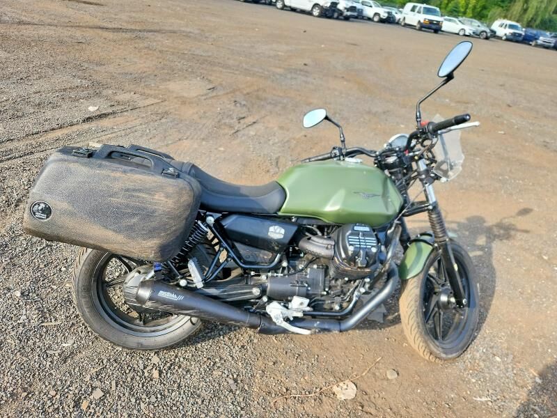 2024 MOTO GUZZI V7 Stone