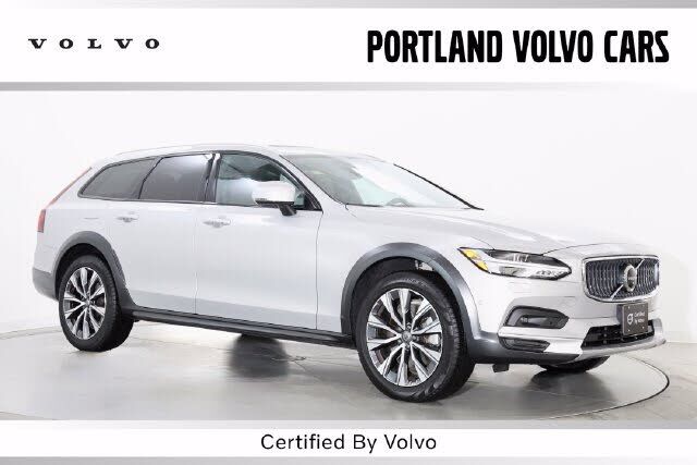 2025 VOLVO V90CC