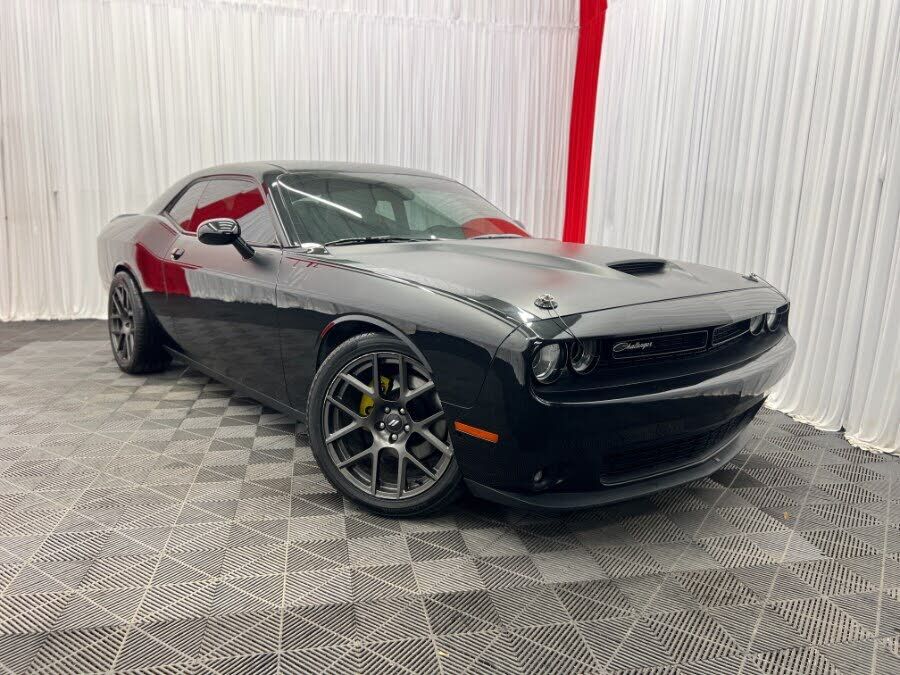 2018 DODGE Challenger