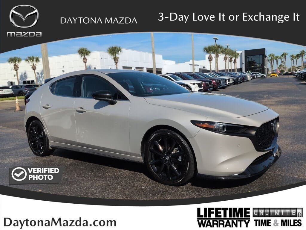 2022 MAZDA Mazda3