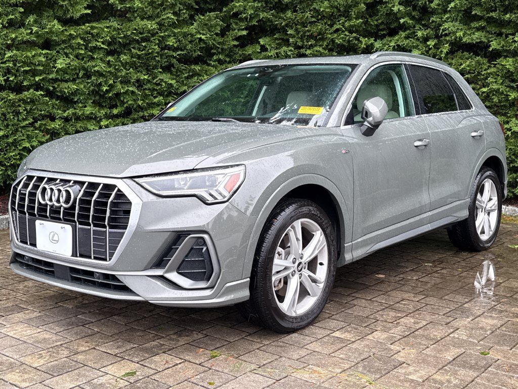 2022 AUDI Q3