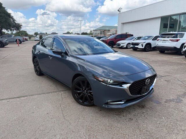 2022 MAZDA Mazda3