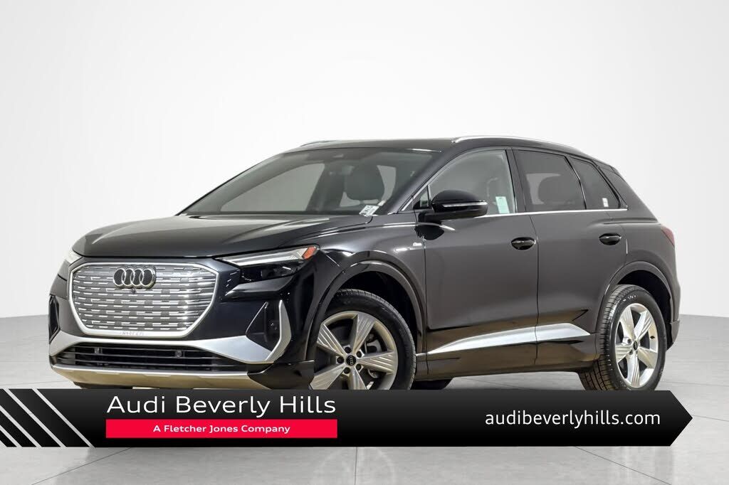 2023 AUDI Q4