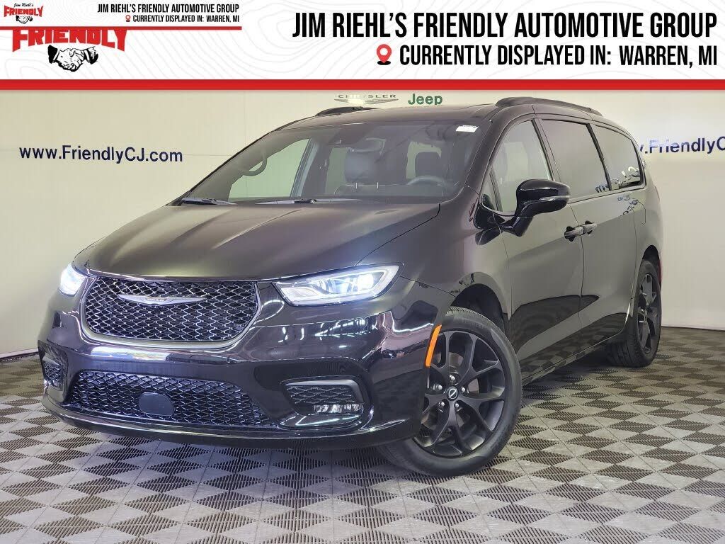 2025 CHRYSLER Pacifica