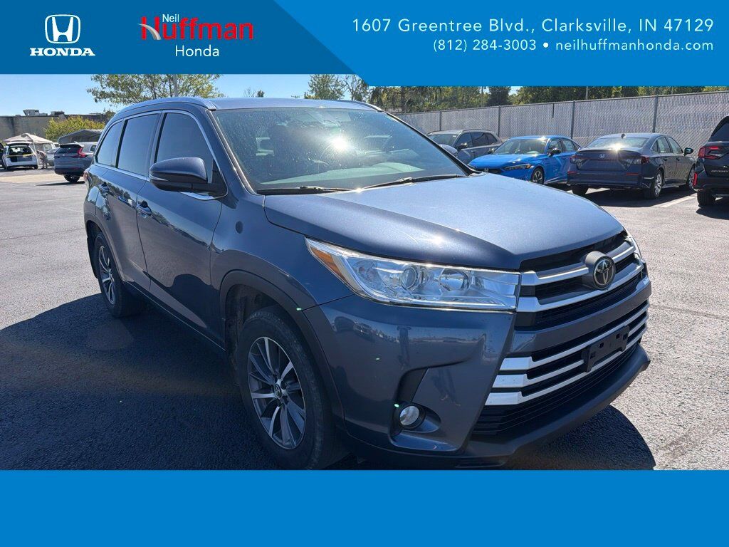 2018 TOYOTA Highlander