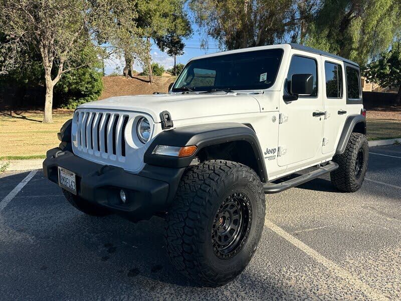 2020 JEEP Wrangler