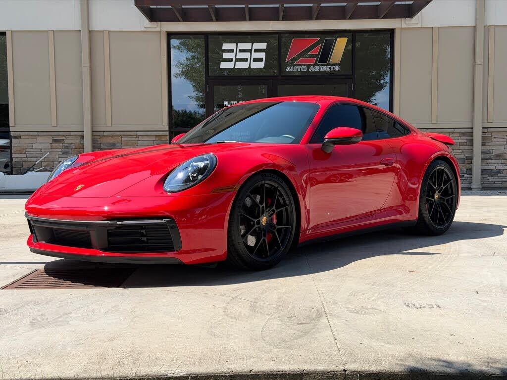 2024 PORSCHE 911