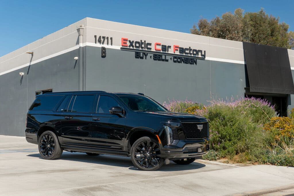 2026 CADILLAC Escalade ESV