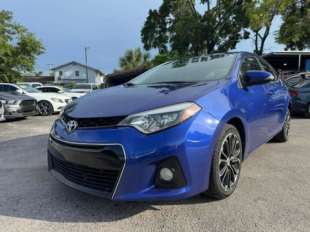 2016 TOYOTA Corolla