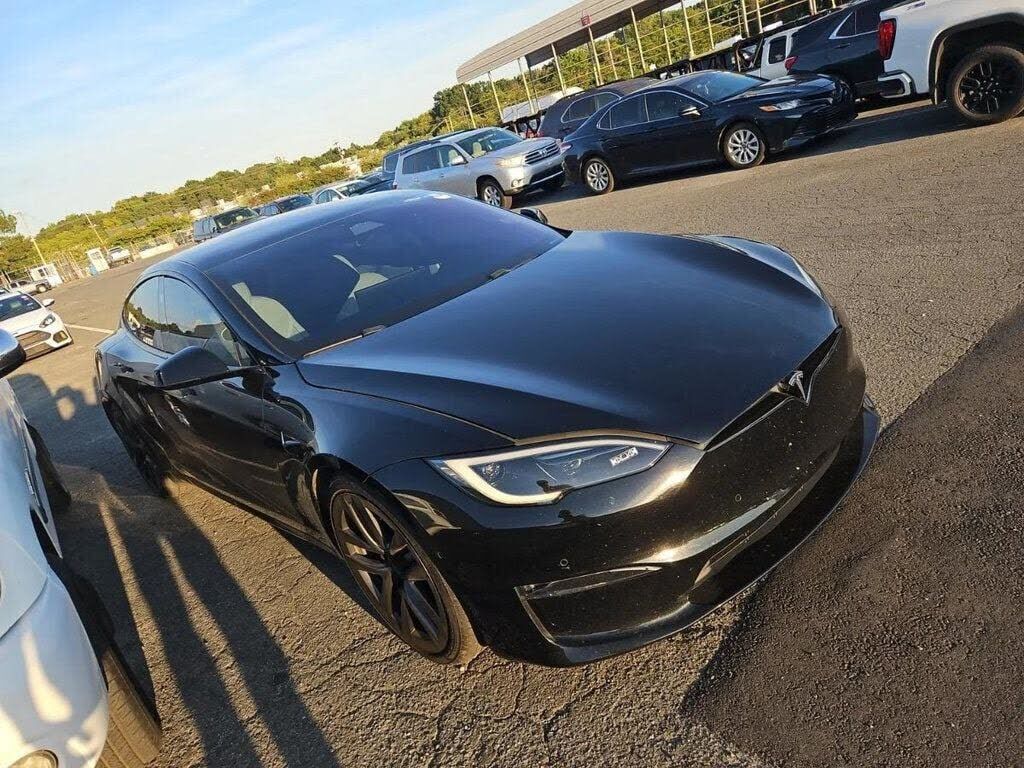2022 TESLA Model S