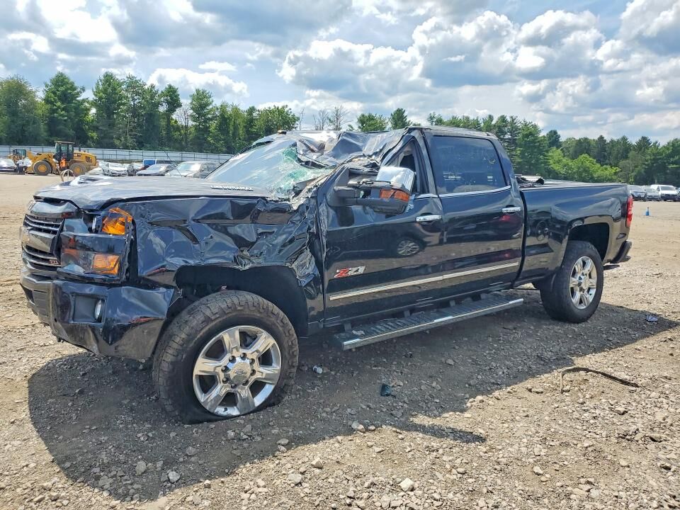 2018 CHEVROLET Silverado