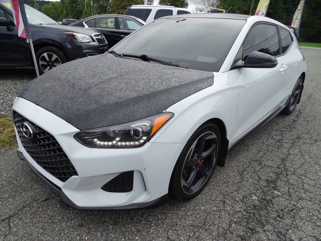 2019 HYUNDAI Veloster