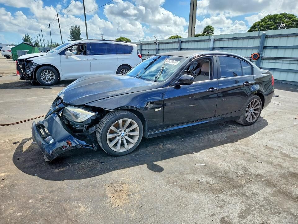 2011 BMW 3 Series