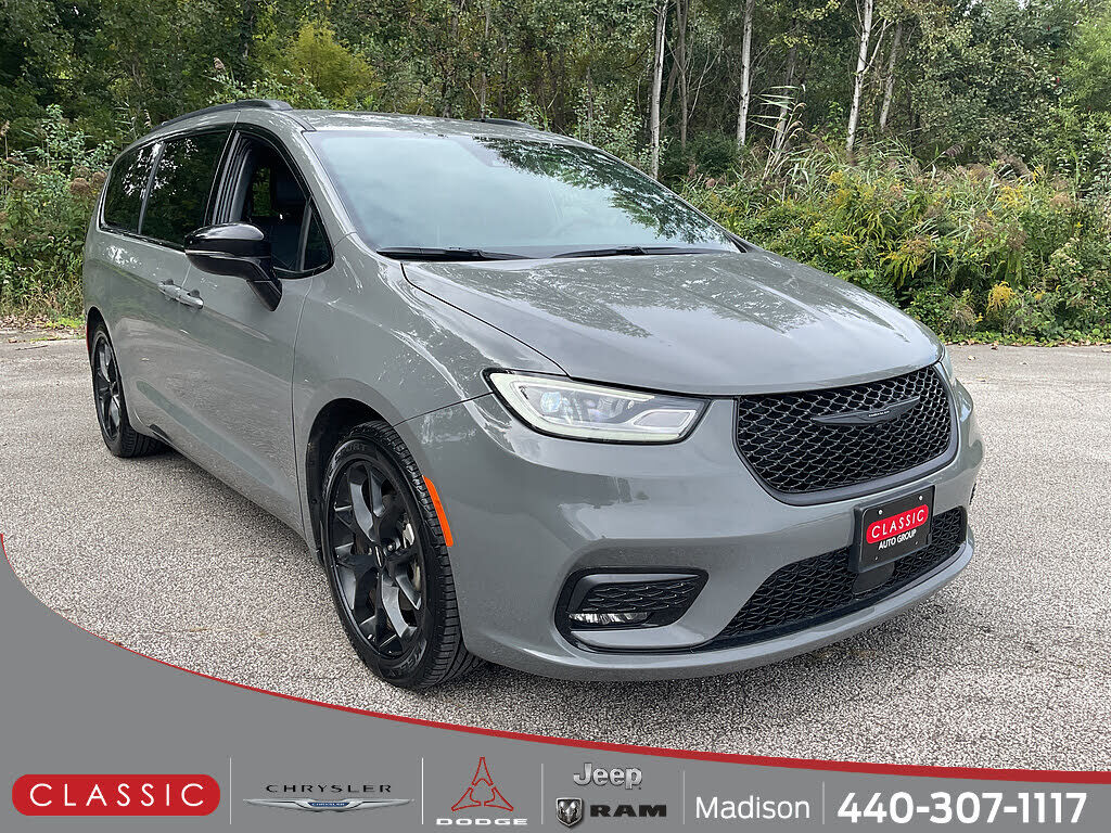 2025 CHRYSLER Pacifica