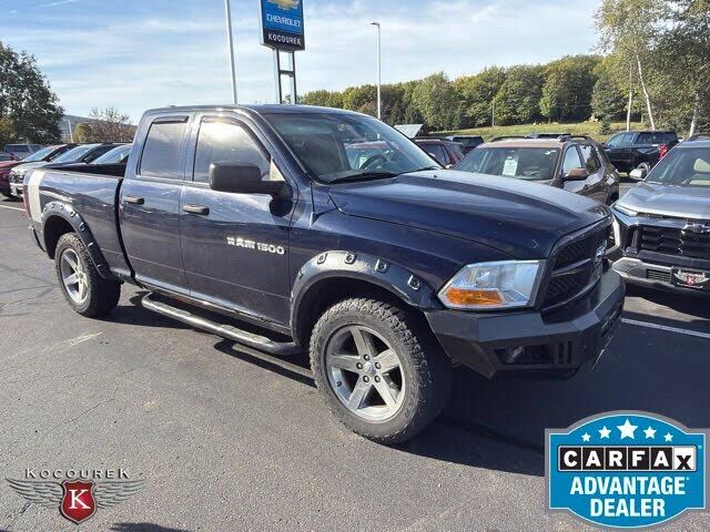 2012 DODGE Ram