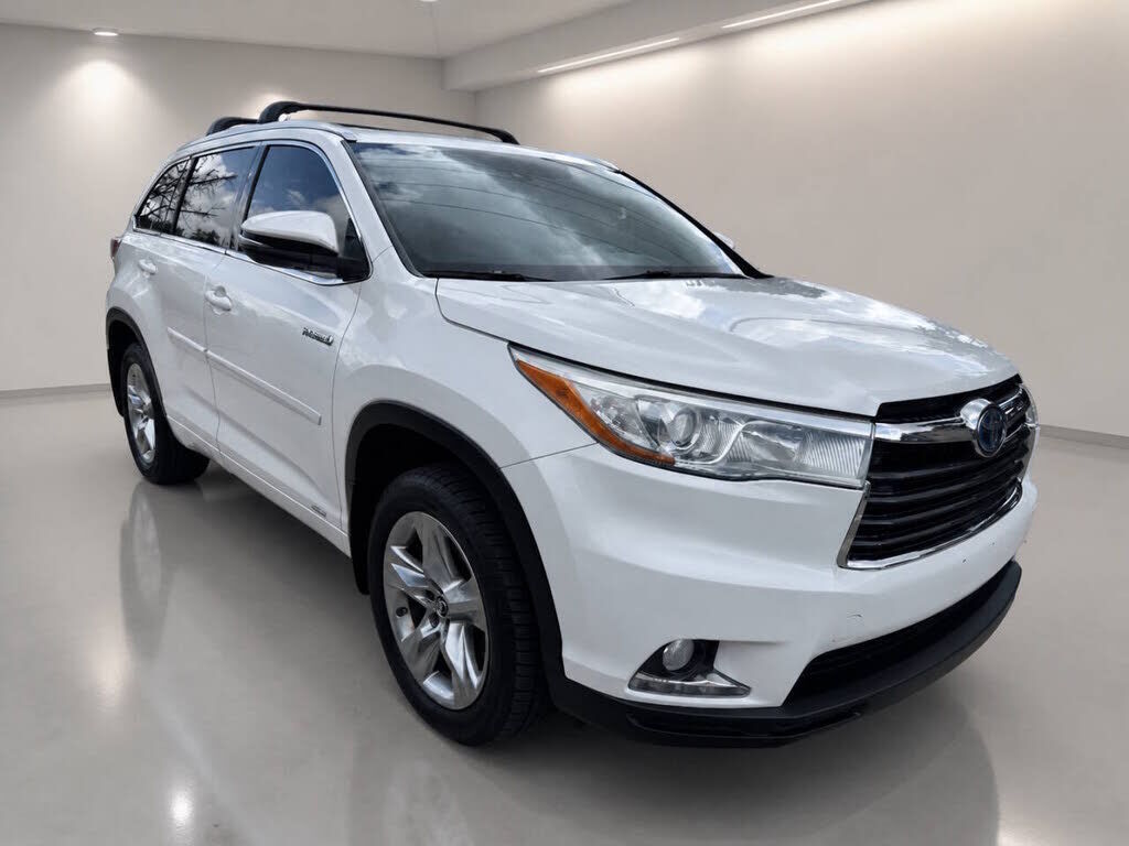 2016 TOYOTA Highlander