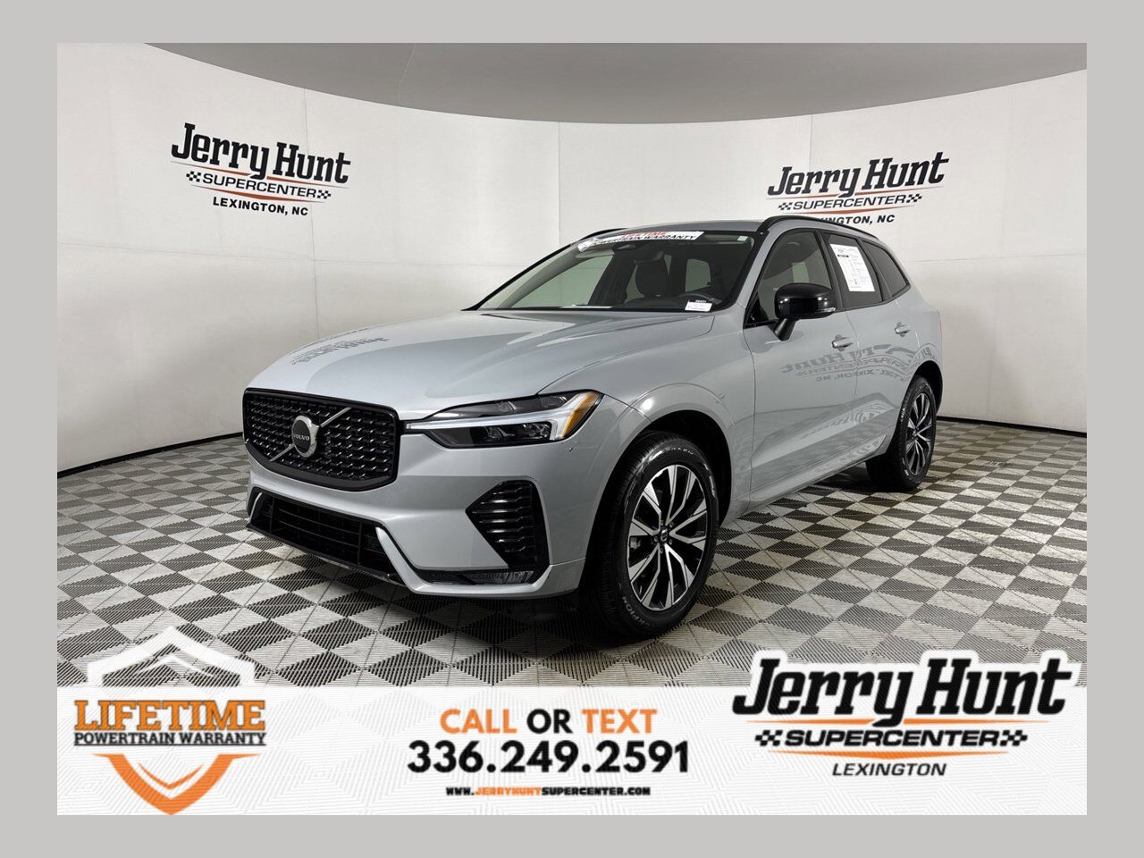 2024 VOLVO XC60