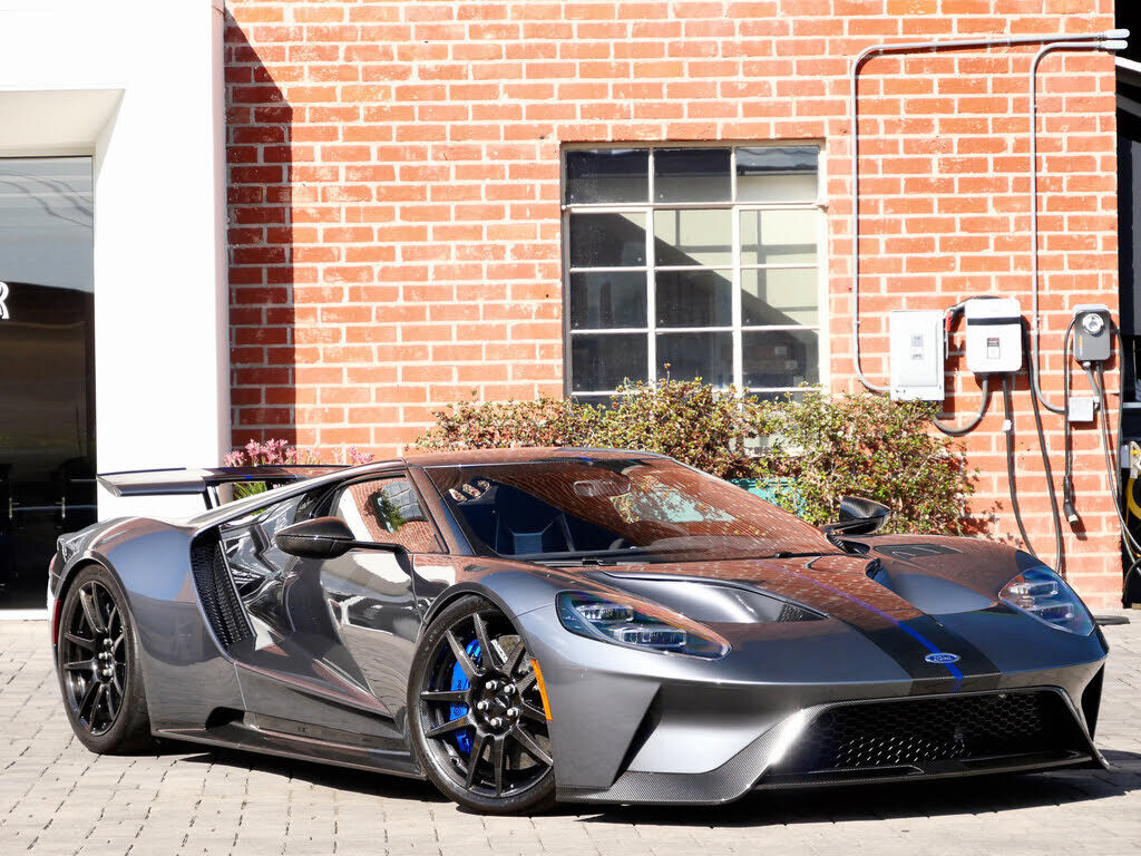 2020 FORD GT