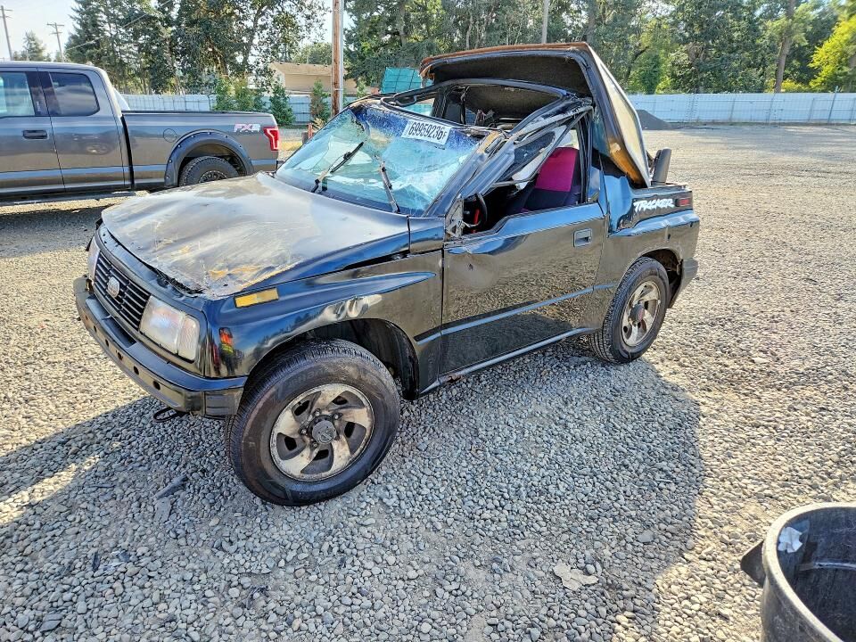1993 GEO Tracker