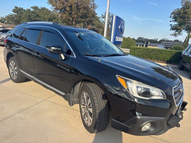 2017 SUBARU Outback